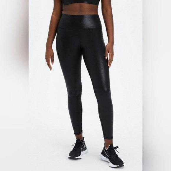 Fabletics Define PowerHold High-Waisted 7/8 Legging Shiny Black size large - Picture 1 of 9